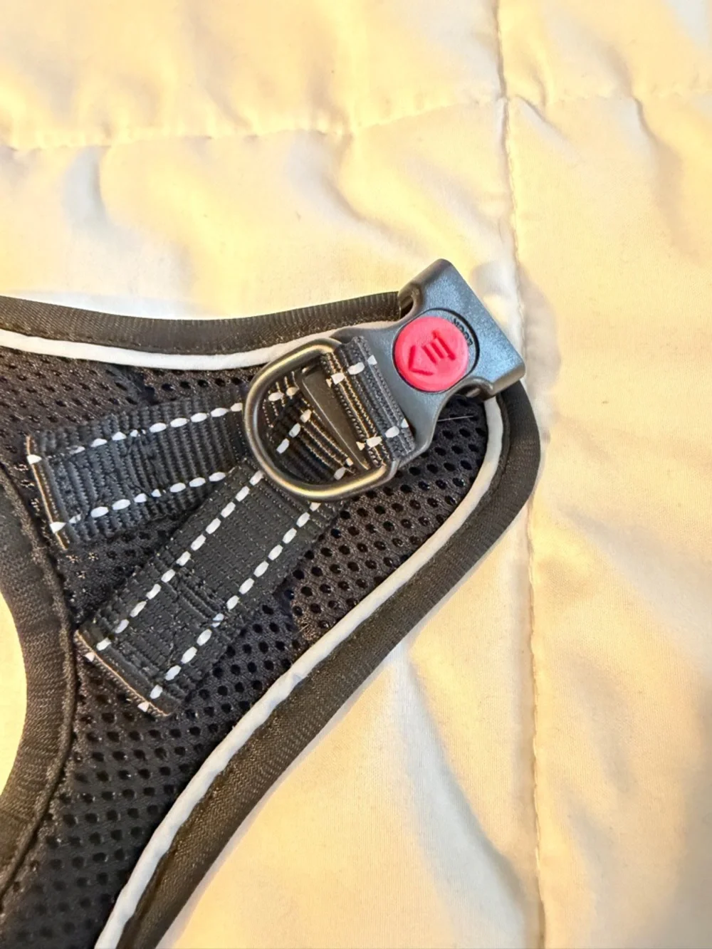 Nwot Bella & pal oxymesh velcro step-in black dog cat puppy harness size M